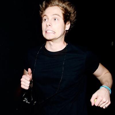 follow @pixelateirwin ask her for a fb