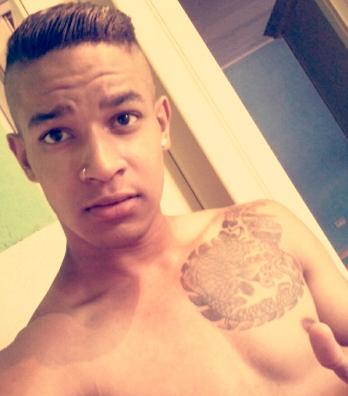ΘUSΛDΘ E ALEGRE FĪLHΘ DE DEUS!