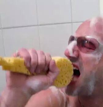 kmlocura's profile picture. 