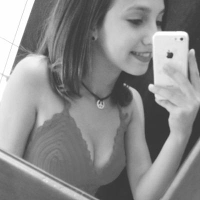 ~Quero paz. Quero tranquilidade. Quero tudo aquilo que me faça bem de verdade~