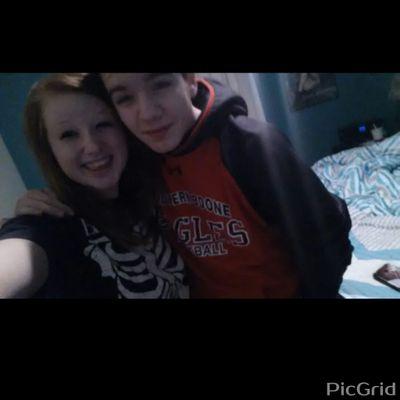 SBHS
Freshmen Miss you Dad 11/30/14              Taken 2/1/2015 love you Joei your the love of my life