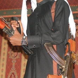 اسمنا الخضران والاسم الاخر بالتمام العصاة اللي لاجاهم دريكٍ ماغدى --الخرج -❤73EFBE70