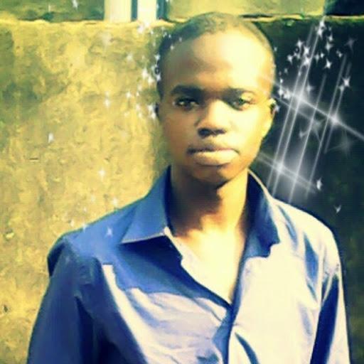 siakam94's profile picture. Né au XXI ème Siècle à
Douala au CAMEROUN,
SIAKAM KAMENI Dylan
Valère , comme dans son
Acte Civil et surnommé
MAITRE-HACKEUR est un
jeune dynamique et
am