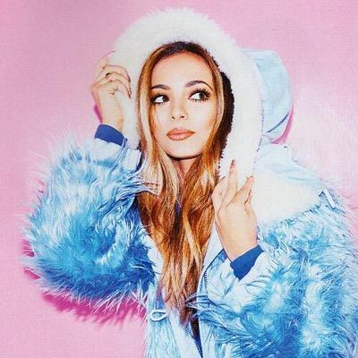 hi you just got a free follow! please follow @champaynepapi_