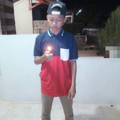 SUKSES itu tidak memandang Rupa tapi memandang berapa besar usahamu, Tekadmu & nyalimu untuk Terus Berjuang.