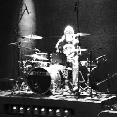 lovelybudz_kody's profile picture. Drummer for @lovelybudz 
Instagram: lovelybudz_kody
#circleoflove #supportlocalreggaemusic #lovejahloveall #itsamovement #protectcleanwater 
All about success