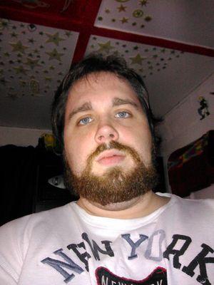 Hello I'm a game, toy collector and a nerd. I'm 6,1 and kinda puffy. my Kik is emotbone, my psn shortnutsmcgra, my nintendo live is skullytwopaws.
