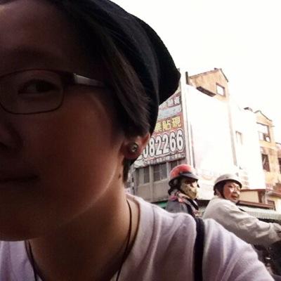 gummybear971's profile picture. Still #DC #DOUBLECHIN | Wechat id : ashleya959 | Instagram : ashleyalexandar | sc : ashley_lau99