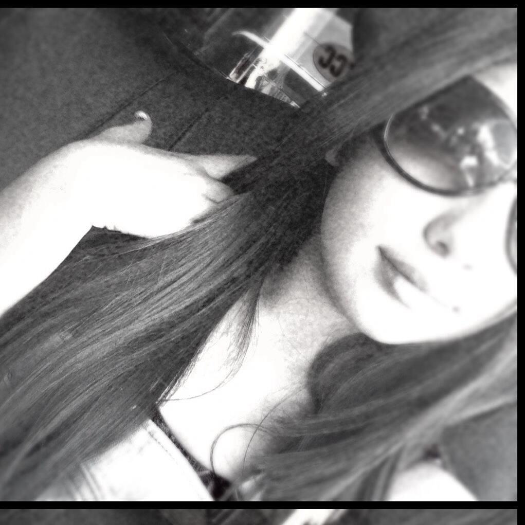 #PrayForErnesto Follow @AlyKrysty