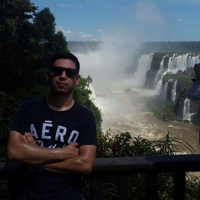CheloChaparro Profile Picture