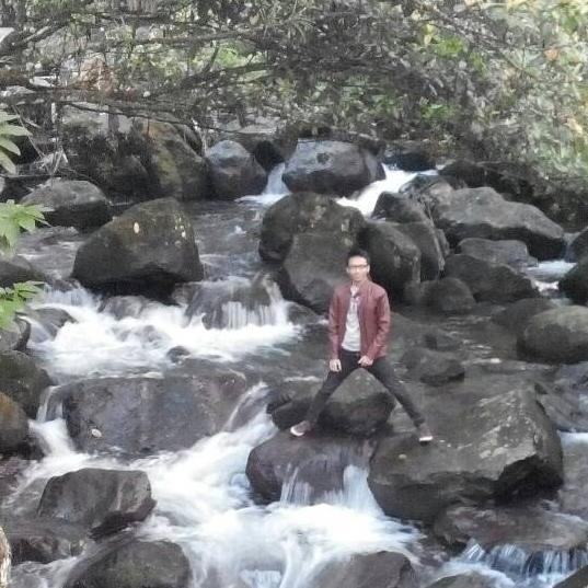 NyudhaD's profile picture. just keep moving