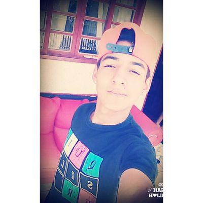Seu beijo me acalma, seu sorriso me da trauma.