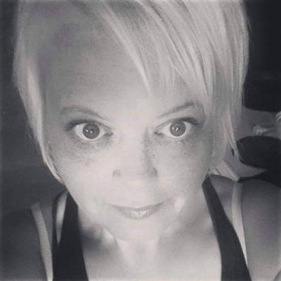 jdavis4u2's profile picture. My interests are reading, writing in my blog, walking, family, and many others. Life is ment to be lived.