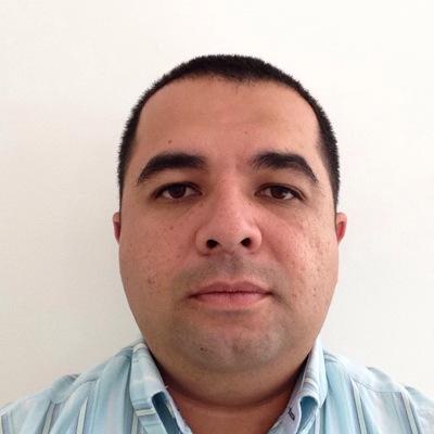 Soy la persona más aburrida que conozco, y algo desmemoriado.