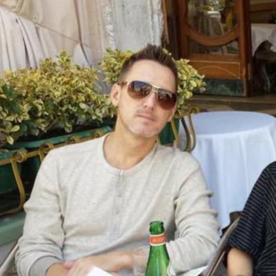 brichards0327's profile picture. 