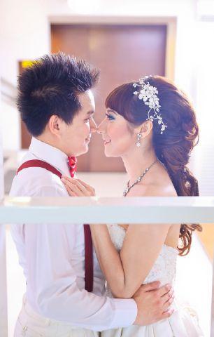 nova_litha's profile picture. A wife, mother, fun fearless female