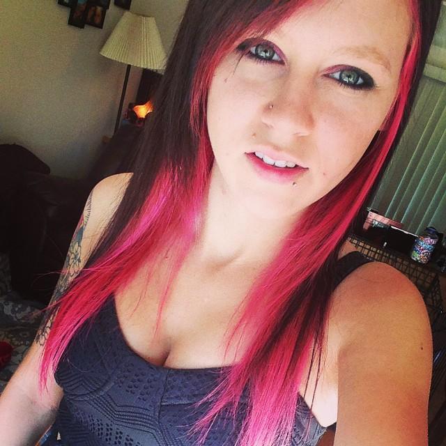 AmandaMathis92's profile picture. Keepin my head in the clouds