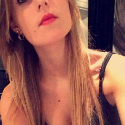 NikiiKolb's profile picture. Instagram: nikiikolb