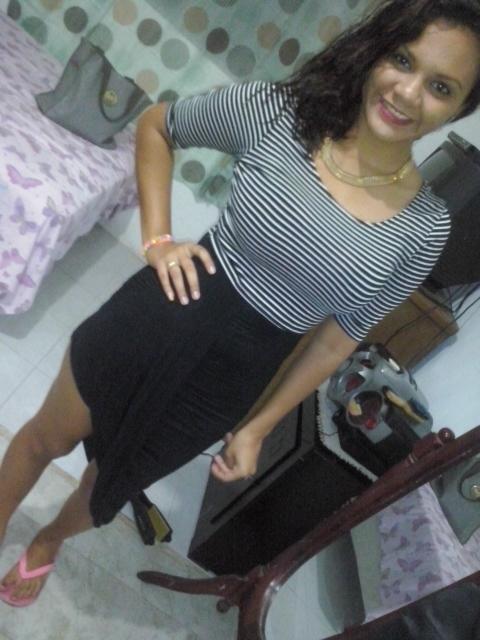 Te quiero a voz bajita;pero a latidos fuuerteees !!;Pasito a pasito !!*-*Endlees love♥  MG∞