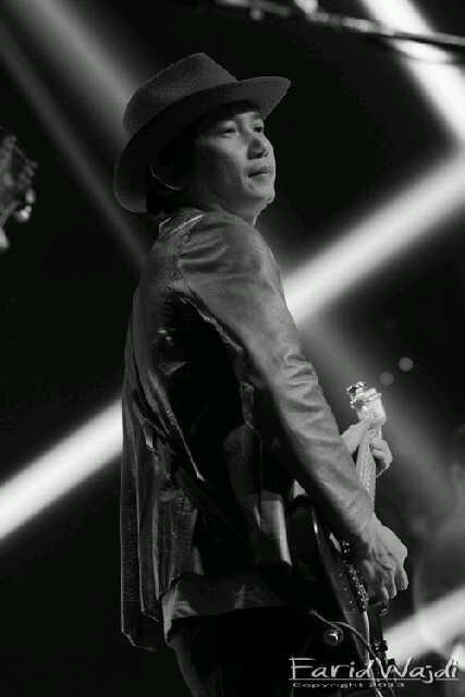 Guitaris @bonzaiband