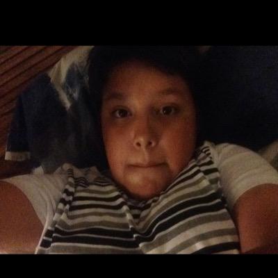 go sub to make mcjuggernuggets and rigid gaming  best youtuber ever