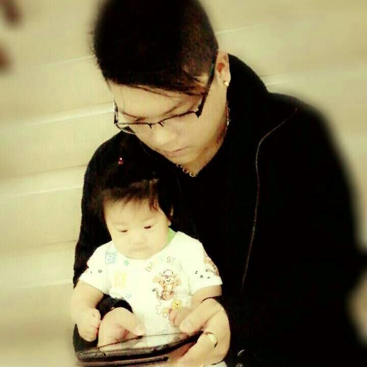 DECADEDO's profile picture. 