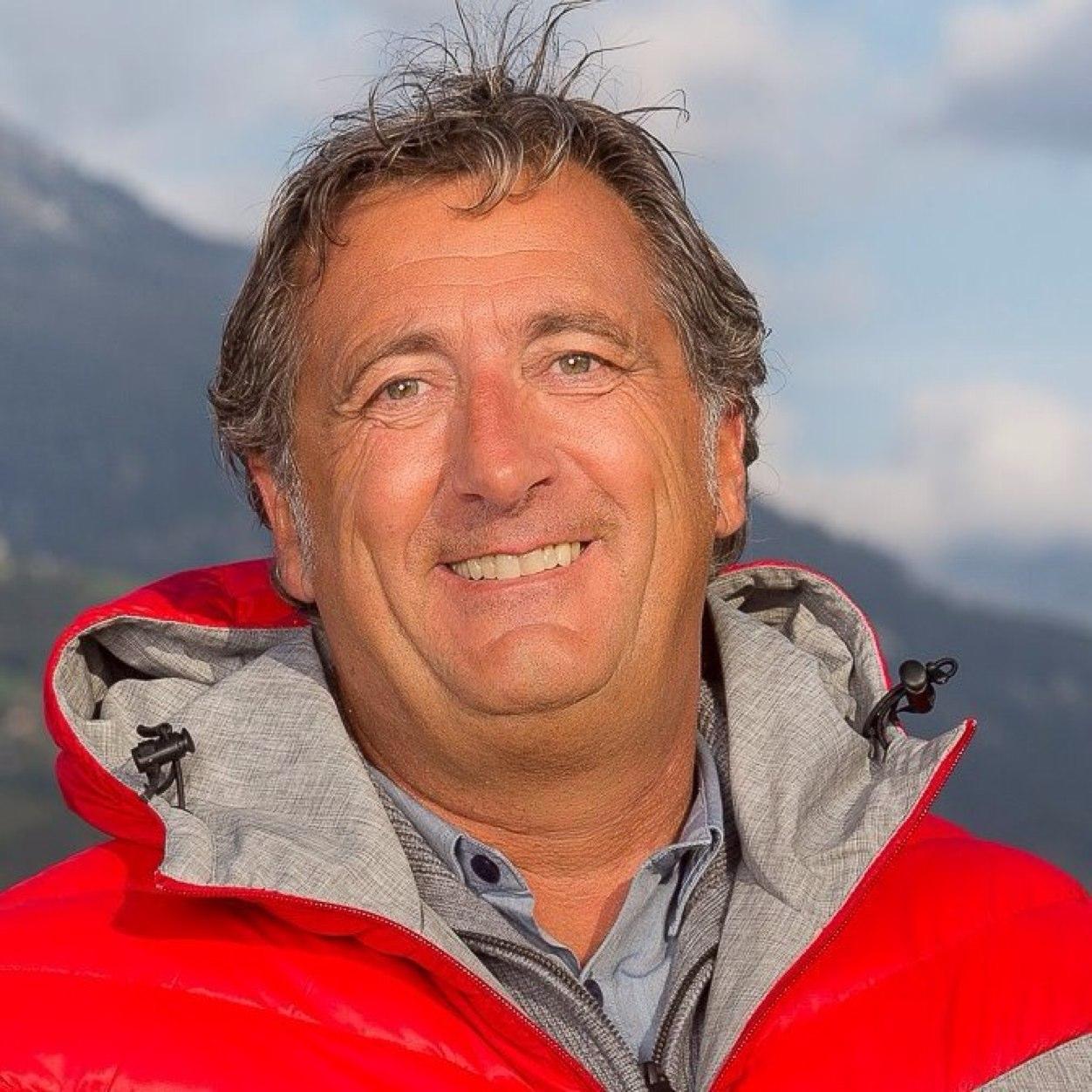 Directeur Général de @FranceMontagnes. Collectif de la Montagne Française, pour la promotion de la Montagne, en France et à l'international, quatre saisons.