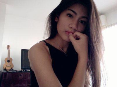 tellalalala's profile picture. tella 
22.1996 
bkk/thailand