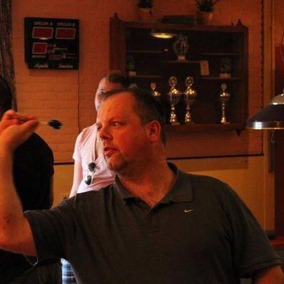 dickkoster180's profile picture. 