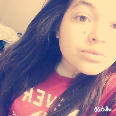 15 years oldFollow me on insta _cynthia_beltran and sc cynthiabeltran1
