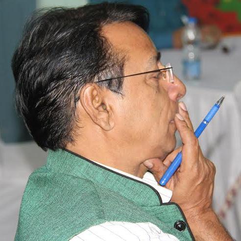 समाज (ओडिशा) संपादकीय सलाहकार।
इंडिया टुडे व् राजस्थान पत्रिका के लिए नियमित लेखन। पूर्व चीफ रिपोर्टर दैनिक जागरण कानपूर,पूर्व विशेष संवाददाता अमरउजाला।