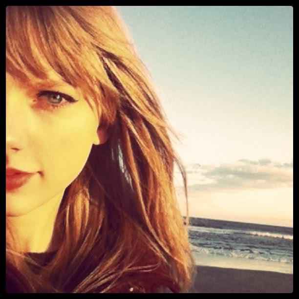 new owner. roleplayer's taylor swift. was born 13/12/1989