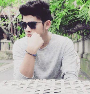 Welcome To Account Fanbese Alicious Surabaya☺.Always support @aliando26 @alysyarief❤ || Enjoy with 2 adm || Vacum smentara (NO UnFOLLOW)