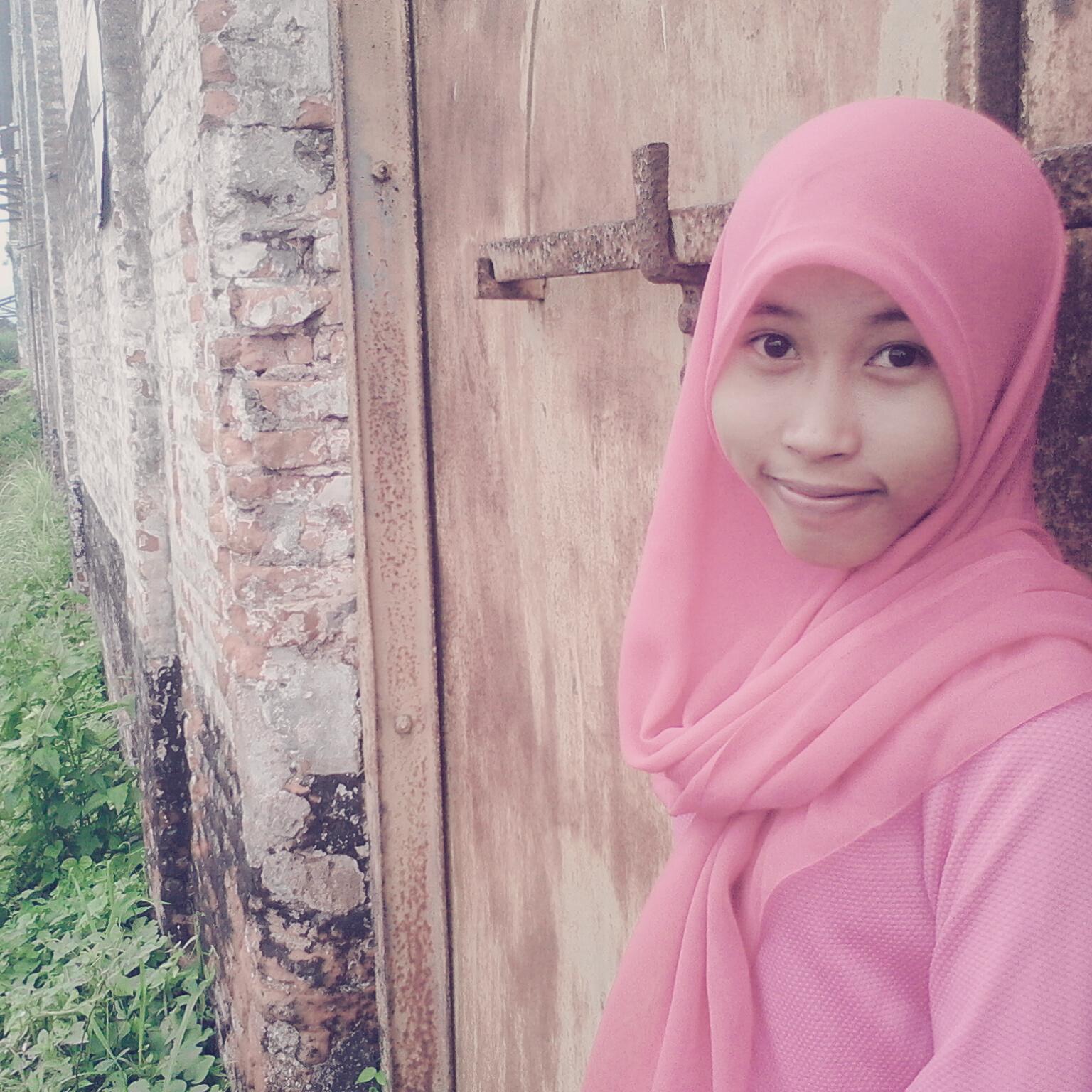 ErnaValo07's profile picture. 