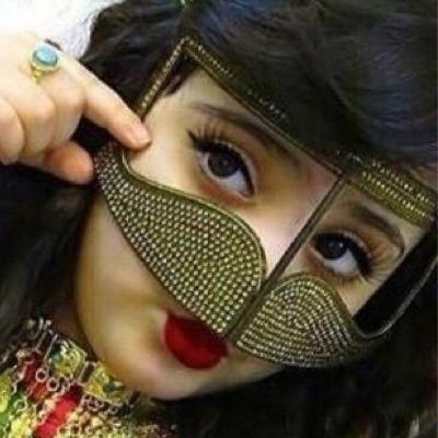 a_ldy74's profile picture. 