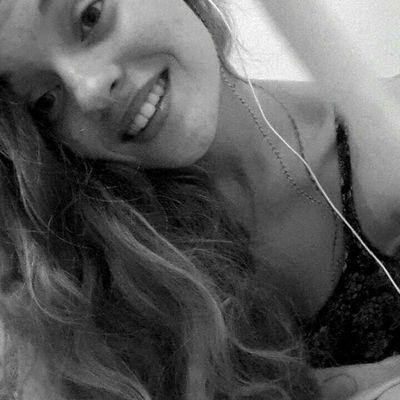 ChapOce's profile picture. Facebook : océane tiston; instagram : chapon.oceane; snap: ocechap2509