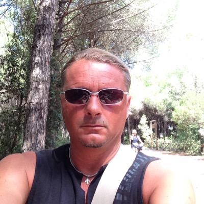 simoncinimax's profile picture. 