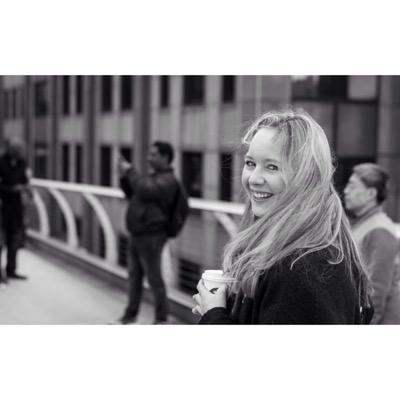 em_mab's profile picture. 