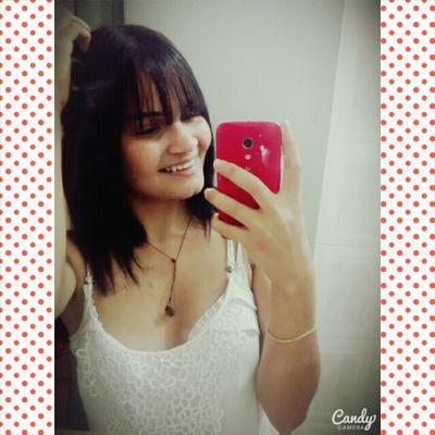 Somente, não mente . Sorria, só ria . Acalma, a alma . Respira, e não pira . E segue, em frente...✌