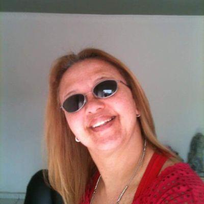 Deus entende o teu silêncio, Deus entende o que você pensa...
Não se preocupe, apenas confie!