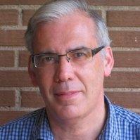 Ingeniero por vocación, licenciado en derecho por afición, ahora buscando nuevas fronteras y retos con el Big-Data. ¡Y feliz padre de tres hijos!
