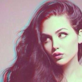 يردني عن هوآي وزلة آقدآمي خوفي من آلله وطآري آلموت وآلسمععه
الكوويت الحبيبه❤️