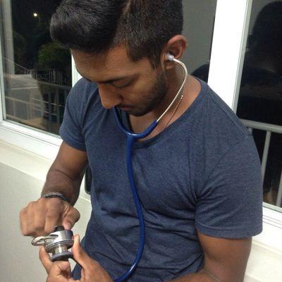 latenightandyv's profile picture. never on schedule but always on time