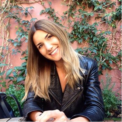 adelesienna's profile picture.