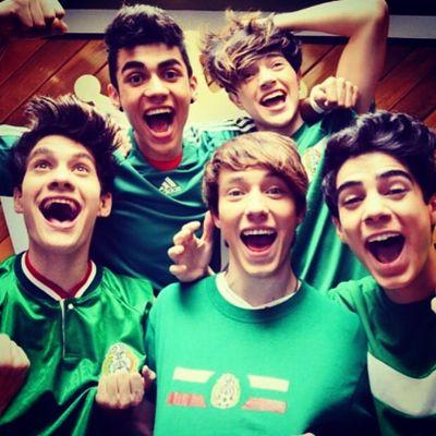 CD9 Is My Life 
Directioner♥
Coder♥ #Bautister #Abrahamer
