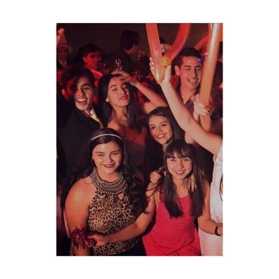 No dejes de insistir, convenceme.