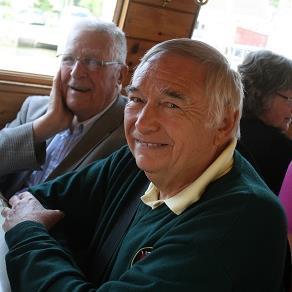 ActiveinTouchFr's profile picture. Active&InTouch volunteers meet isolated, elderly & vulnerable people and spend time with them, find out their needs & interests & help them to find their place