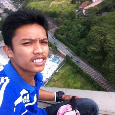Crew Team Armada
ske panjat2 bangunan
player bola
peminat tegar mancity rawang