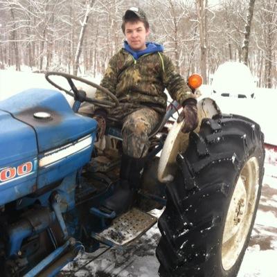 hensleyman143's profile picture. 