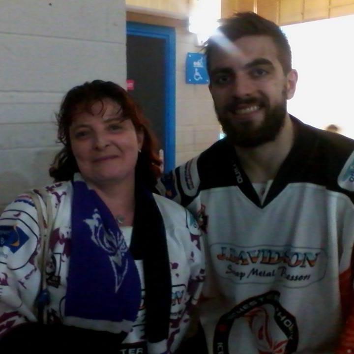 Loveable hockey fan, nurse and mum